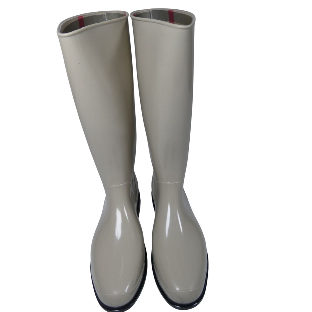 Burberry Equestrian Knight Rainboot Size US 9.5
